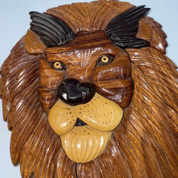 Intarsia Wood Handcrafted Lion Wall Art Hanging Plaque King Of The Jungle 9” - Picture 12 of 13